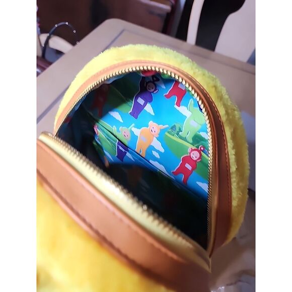 Loungefly Teletubbies Laa-Laa Plush Cosplay Light Up Mini Backpack (NWT) - Picture 10 of 10